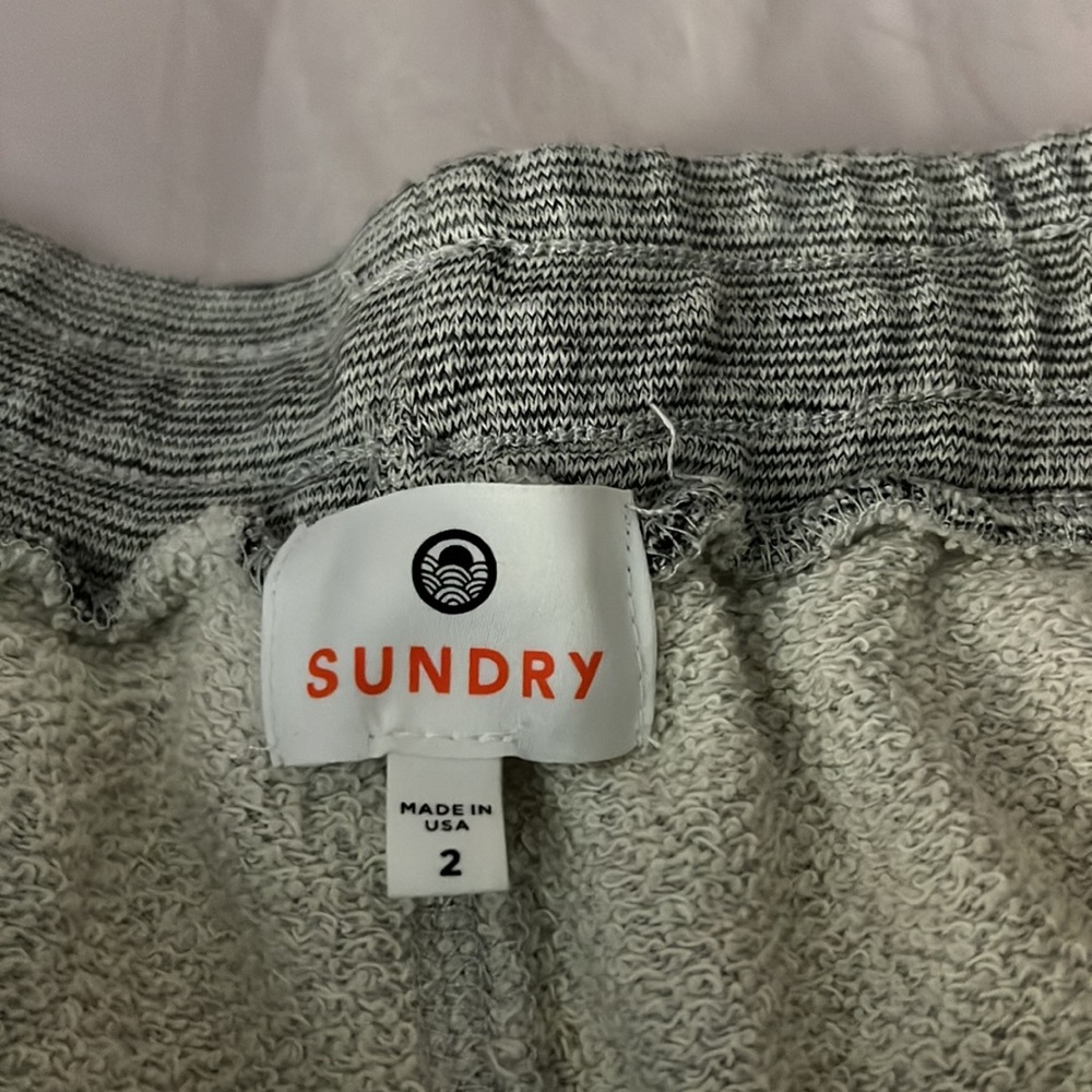 Sundry - Picture 2 of 8
